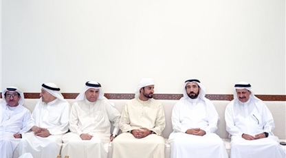 راشد بن حميد يقدّم واجب العزاء